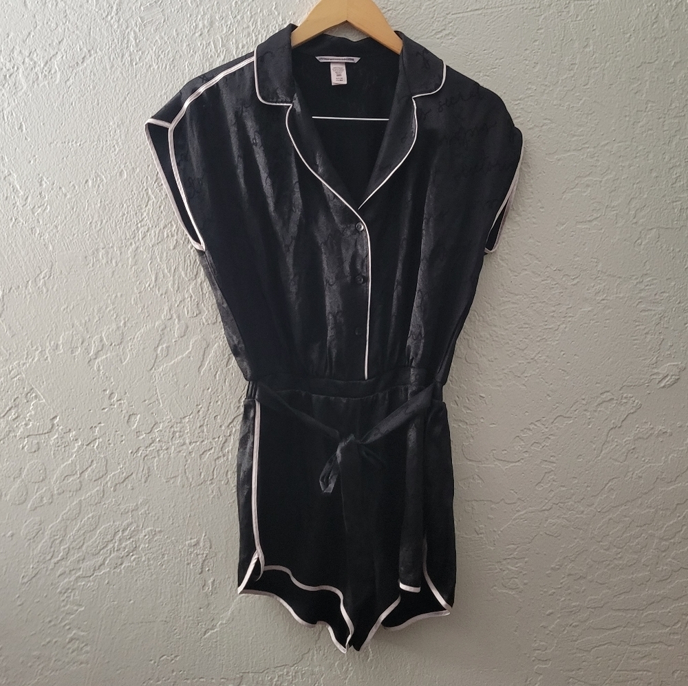 Victoria's Secret Logo Satin Sleep Romper Size   Small